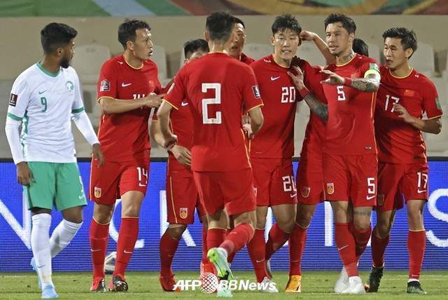 公公与儿媳韩国